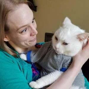 Meet your Posher, Hillary